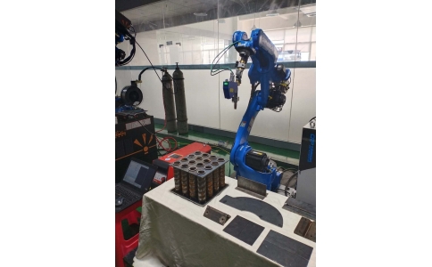 CRP管板焊接機(jī)器人系統(tǒng)